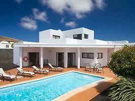 Rezort Ereza Villas Blancas 3*